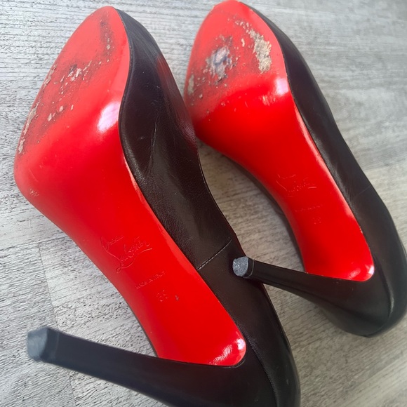 Christian Louboutin heels 👠❌SOLD❌ - Picture 9 of 11